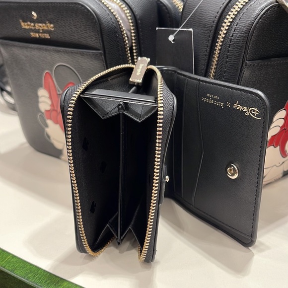 Kate Spade Disney X Kate Spade New York Minnie Mouse Zip Around Wallet
Black Mlt - Picture 14 of 16